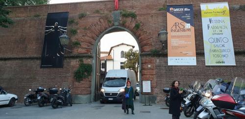 הכניסה לביאנלה בפירנצה 2019-min